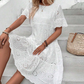 👗 MOST 50%-OS KEDVEZMÉNY! 💖 Női egyszínű, kerek nyakú, virágos kivágásos ruha – Virágos részletek, légáteresztő és tökéletes egy elegáns nyári megjelenéshez 🌸