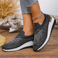 👟Női Strasszos Pillangó Csúszós Sneakerek - Csillogj Minden Lépéssel ✨